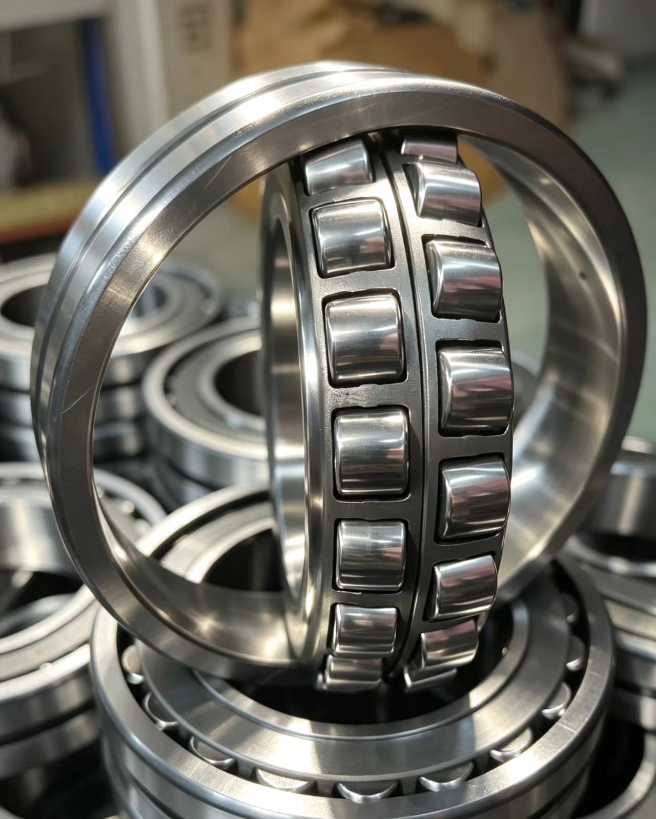 22215CC  Spherical Roller Bearing