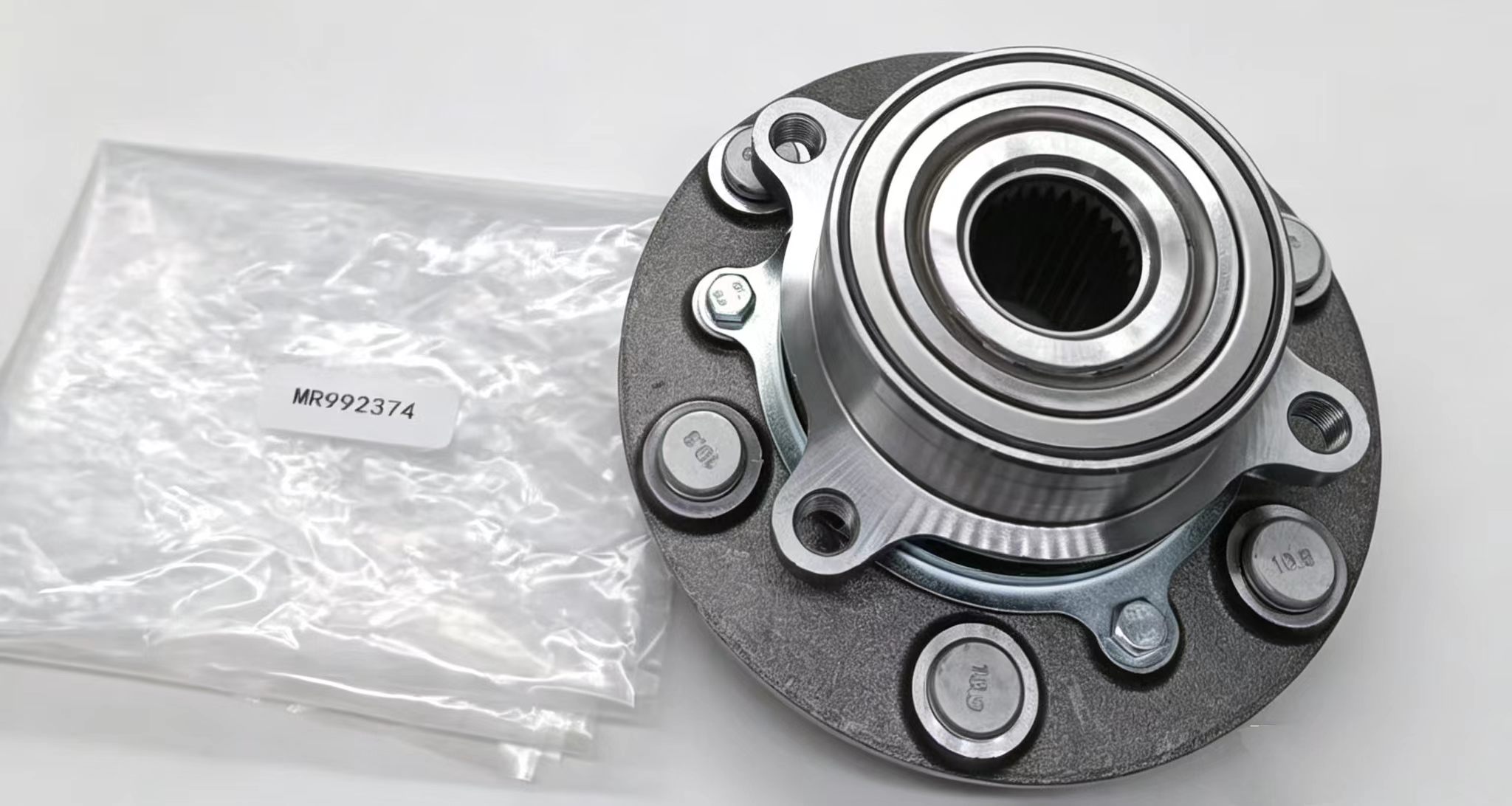MR992374 Automotive Wheel Hub Unit Bearing