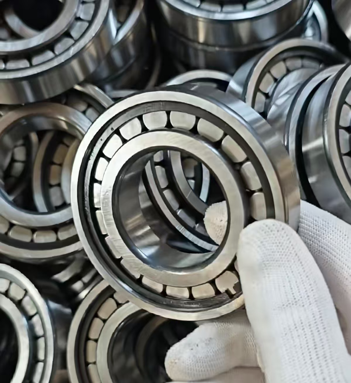 NCF208  Cylindrical Roller Bearing