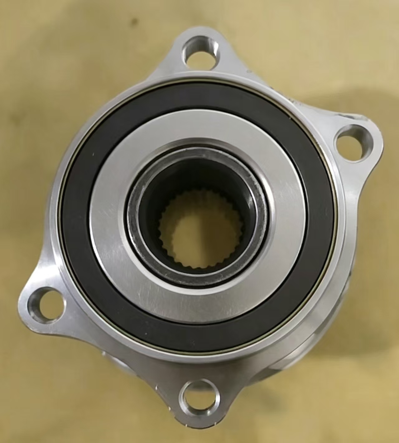 28473-FG000 / 512401 Automotive Wheel Hub Unit Bearing