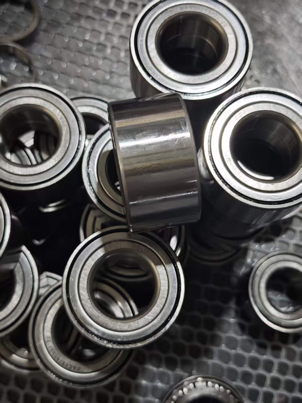 DAC35700037 Automotive Wheel Hub Bearing Assembly
