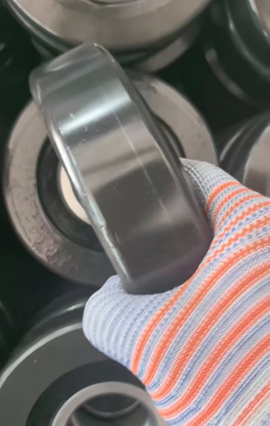 10313T Heavy-Duty Forklift Mast Roller Bearing