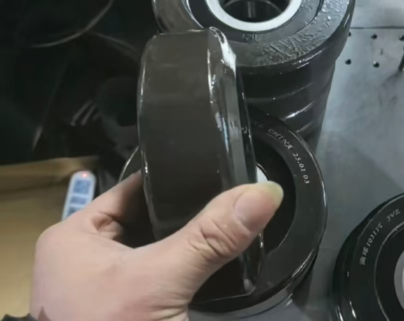 10311T Heavy-Duty Forklift Mast Bearing