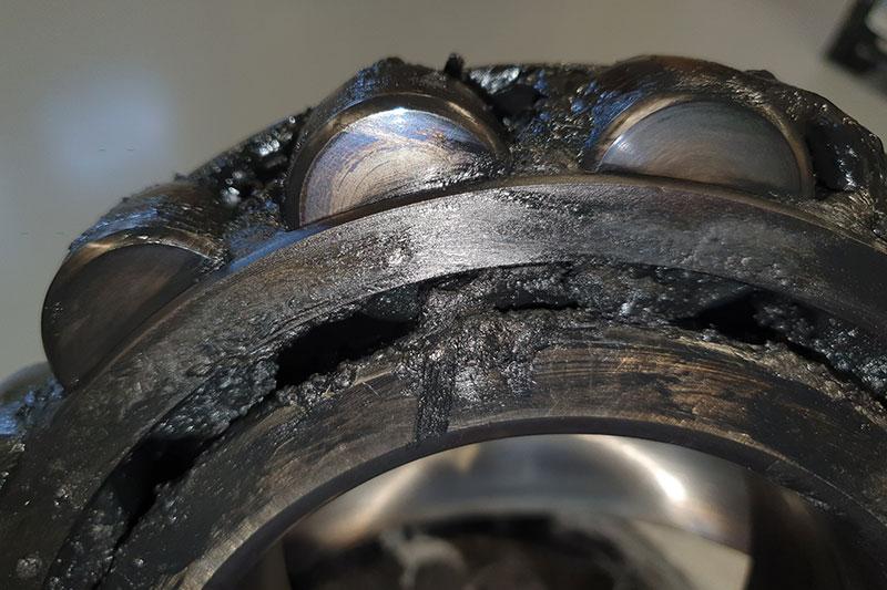 Why Bearings Fail Prematurely: 10 Common Causes and Prevention Tips