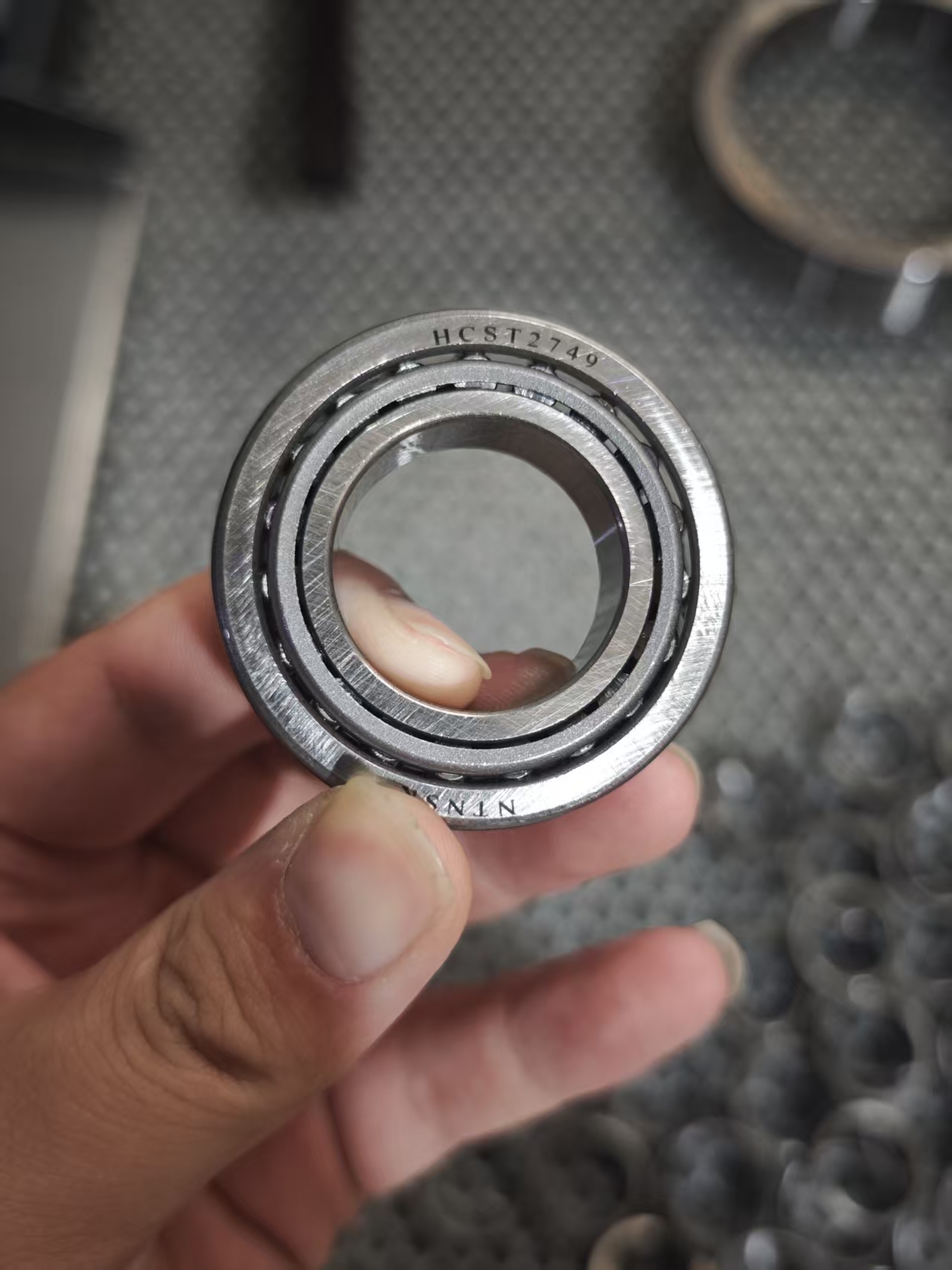 HCST2749 Tapered Roller Bearing