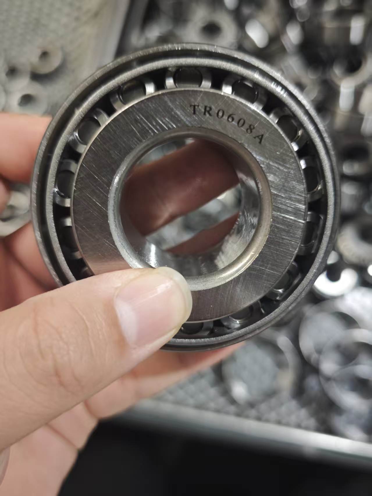 TR0608A Automotive Tapered Roller Bearing