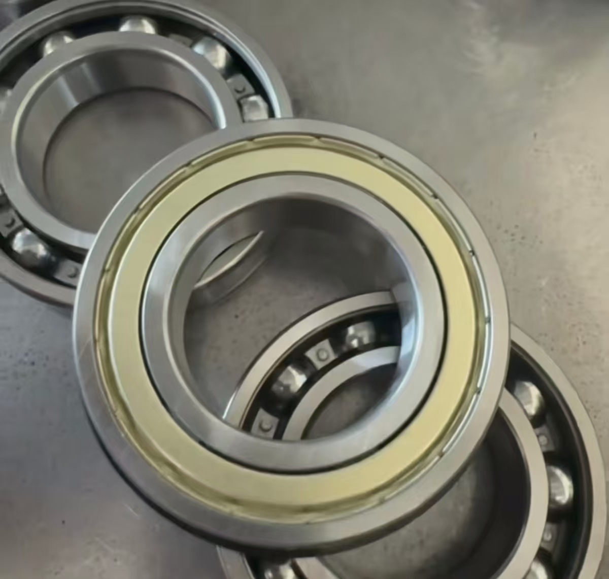 6210-ZZ-2NR Deep Groove Ball Bearing with Snap Ring