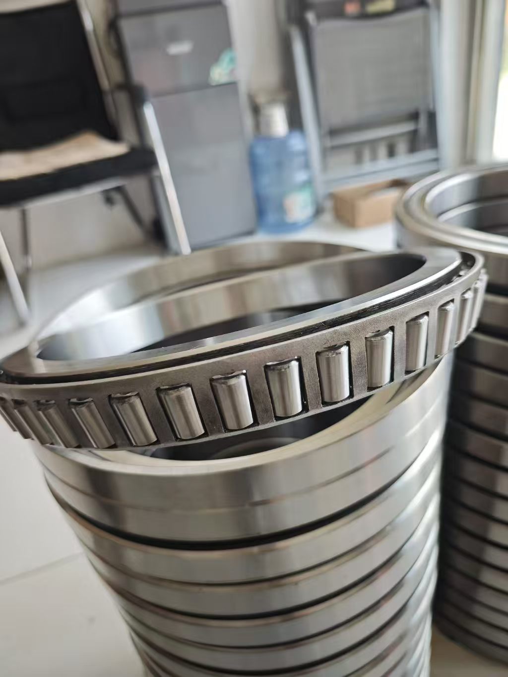 AK544090/116 Heavy-Duty Imperial Tapered Roller Bearing