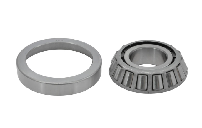 913842/913810 Heavy Imperial Tapered Roller Bearing 61.913x146.05x41.275mm