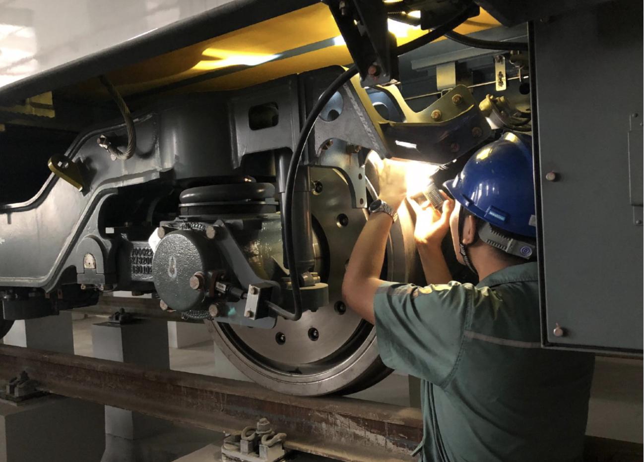 railway bearing maintenance and lubrication